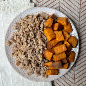 
            
                Load image into Gallery viewer, ESSENTIALS: Local Ground Turkey and Roasted Sweet Potatoes (GF, DF)
            
        